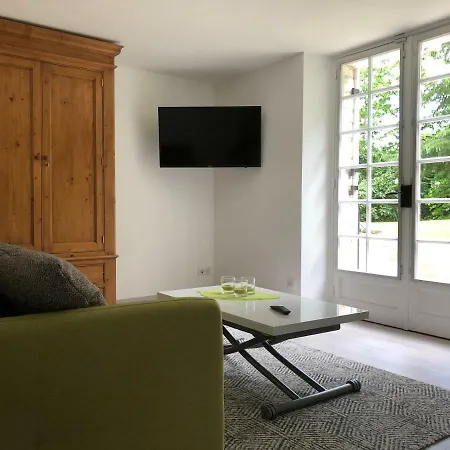 Oda ve Kahvaltı Maison Blanche